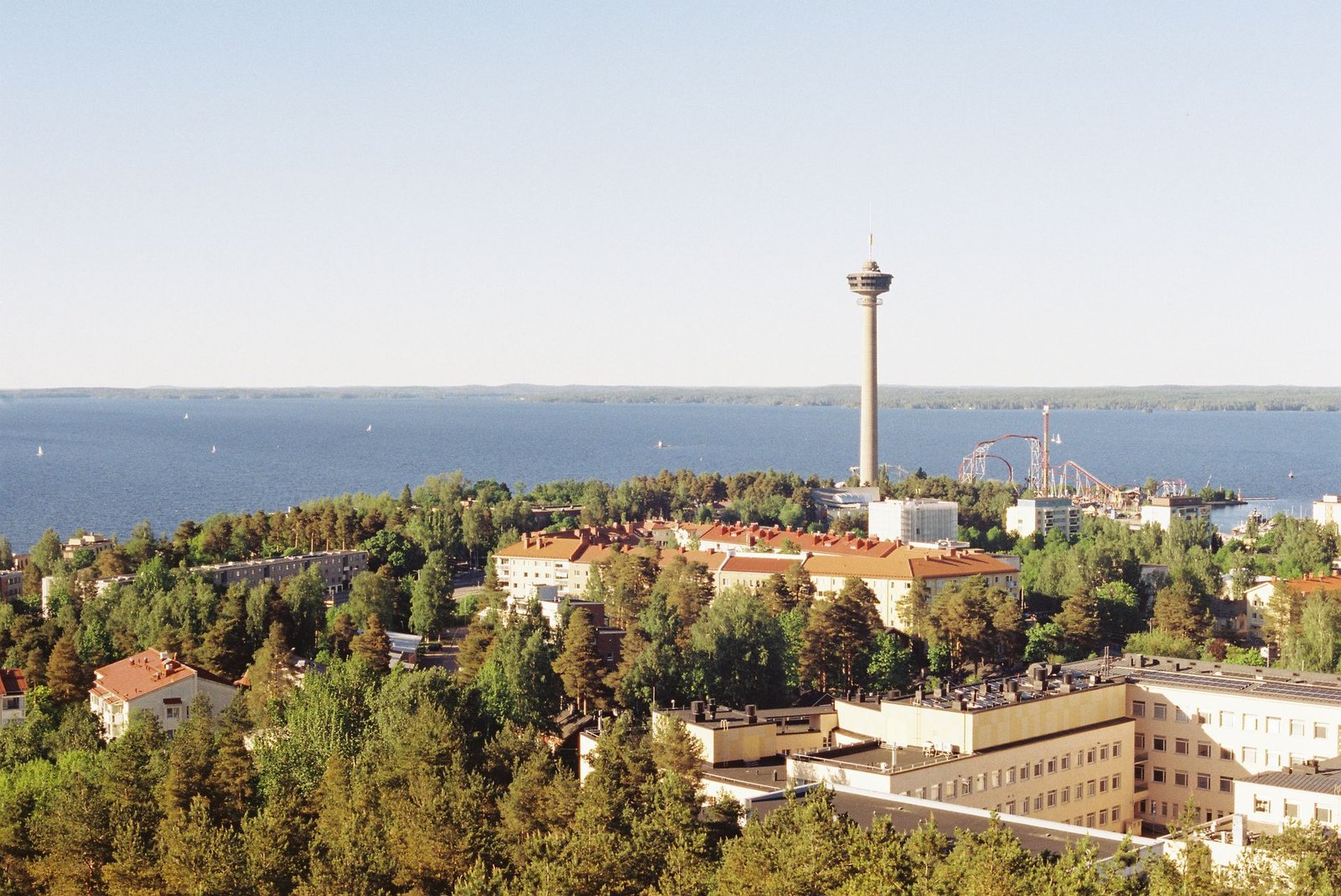 Tampereen siluetti, Näsinneula ja järvi